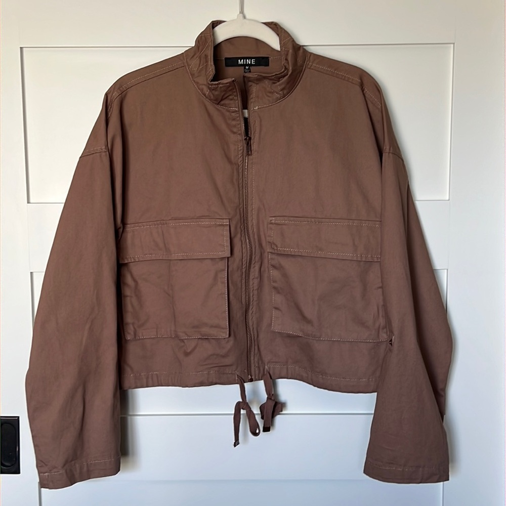Lightweight utility jacket
